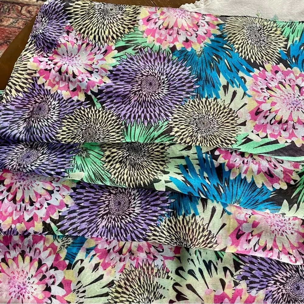 Oversized Chrysanthemum Floral Scarf/ Shawl. Multicolor. 70